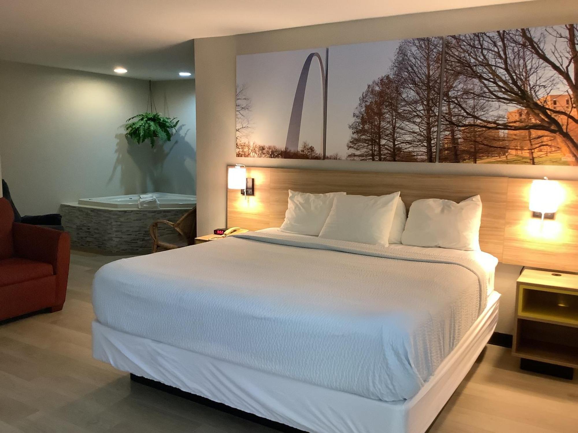 Days Inn By Wyndham Kingdom City Kültér fotó